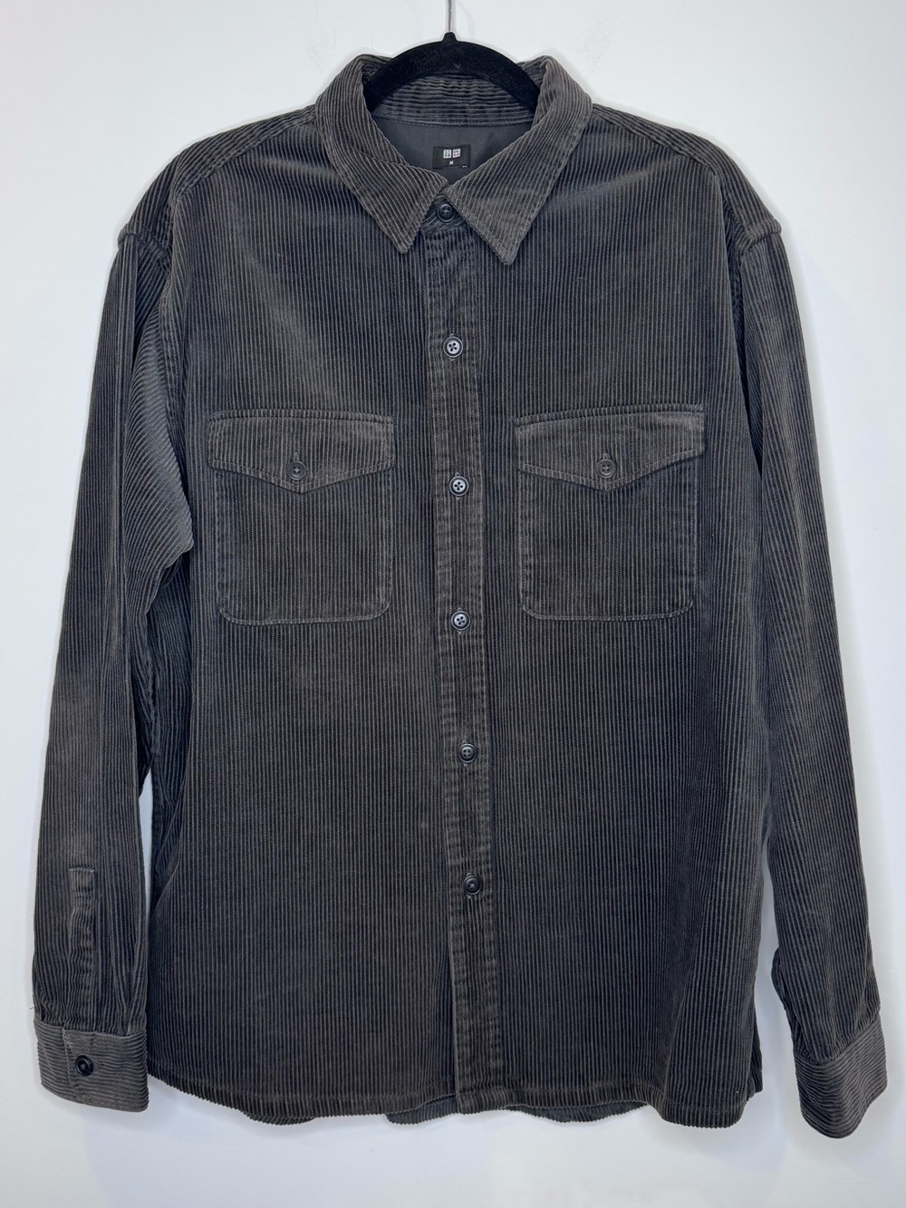 Uniqlo Men's Corduroy Button-Down Shirt — Dark Gray sz medium unisex